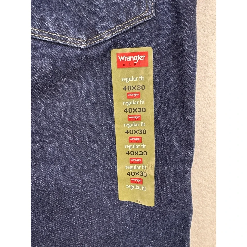 Wrangler Hero Jeans Men 40x30 Blue Regular Fit Straight Workwear NWT - Picture 5 of 8